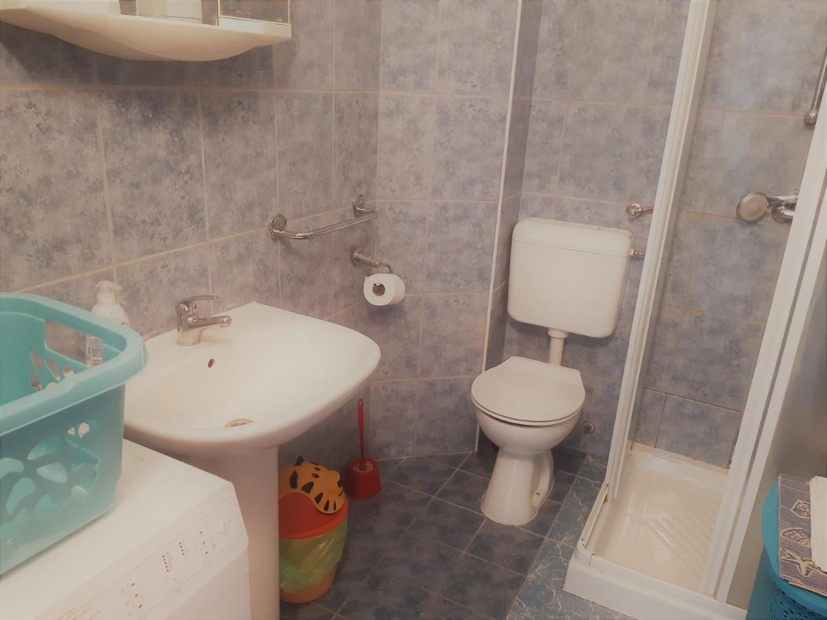 Apartments Barbara Gregovica Пула Екстериор снимка