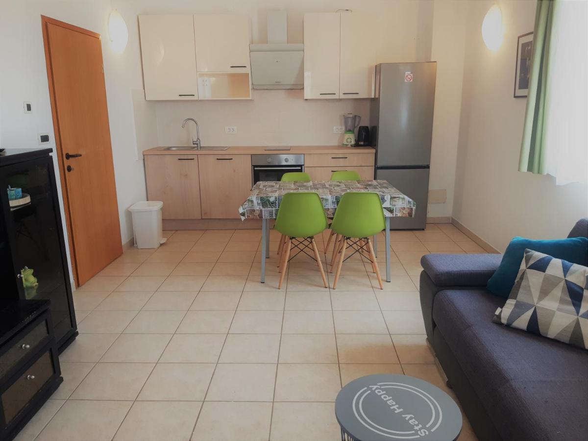 Apartments Barbara Gregovica Пула Екстериор снимка